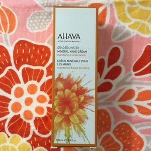 AHAVA deadsea water mineral hand cream